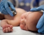 Затрудненное дыхание у новорожденного: Что делать?