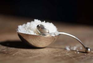 Почему люди употребляют много соли?