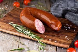 Колбаса и мясные изделия: можно ли их есть?